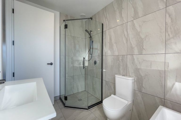 Photo of property in 19 Ruge Court, Cambridge, 3434