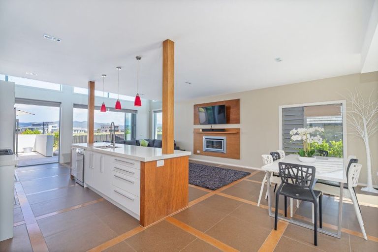 Photo of property in 116 Taupata Way, Matarangi, Whitianga, 3592