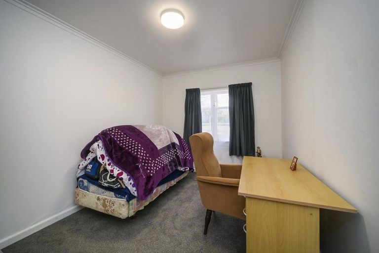Photo of property in 17 Larsen Court, Roslyn, Palmerston North, 4414