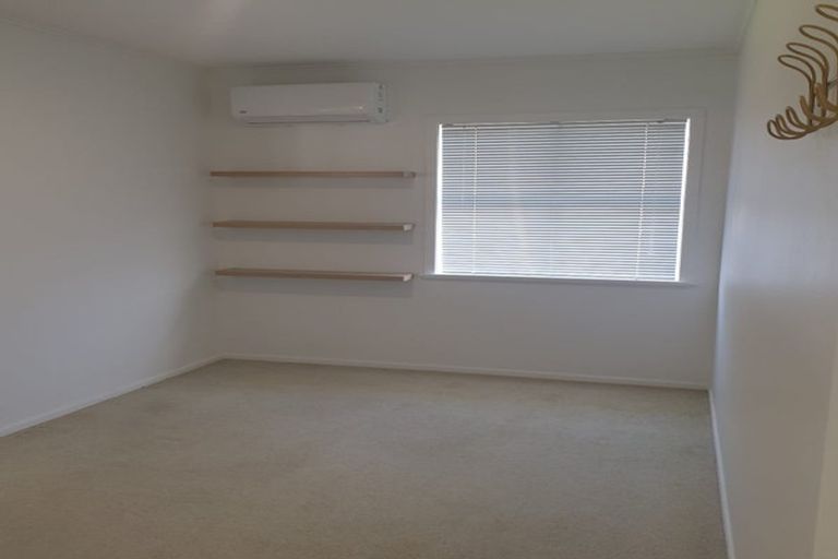 Photo of property in 12 Phillip Street, Pukekohe, 2120
