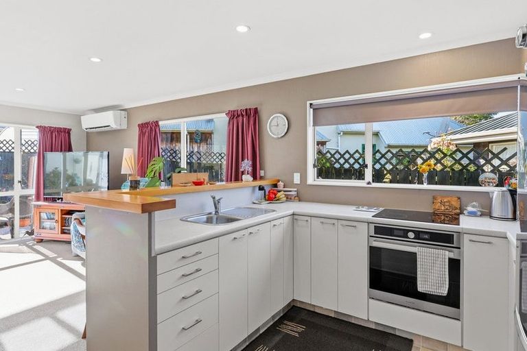 Photo of property in 35c Eastbourne Street, Caversham, Dunedin, 9012