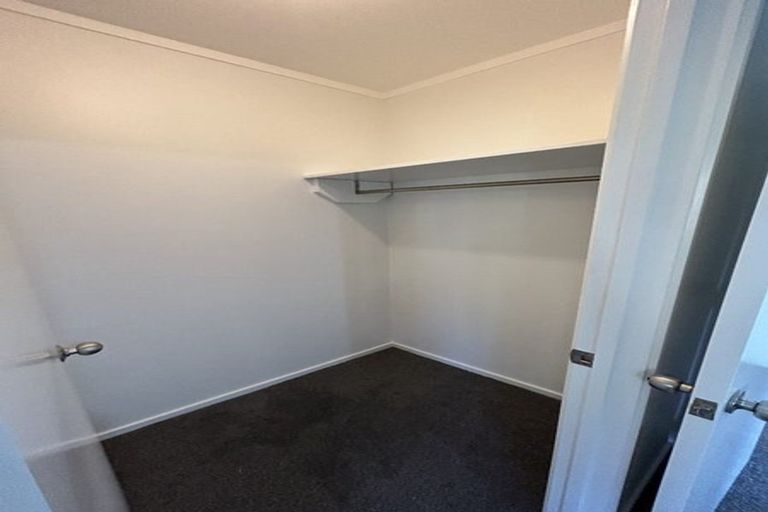 Photo of property in 50a Edmonton Road, Henderson, Auckland, 0612