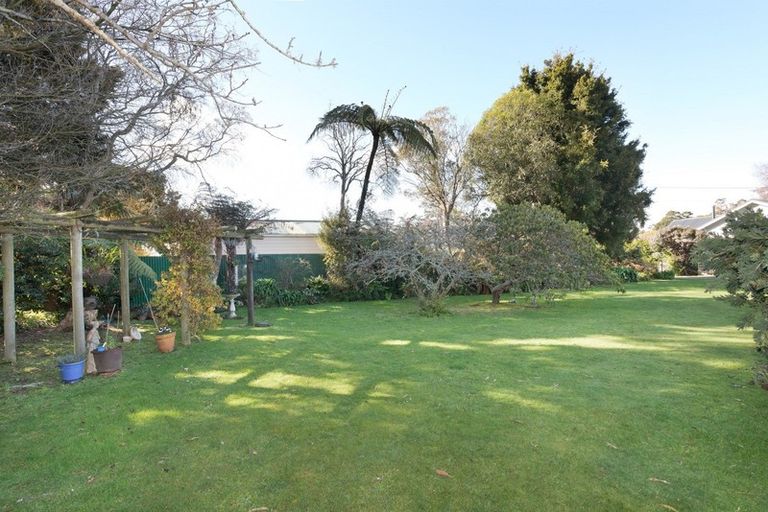 Photo of property in 21 Milne Street, Marton, 4710