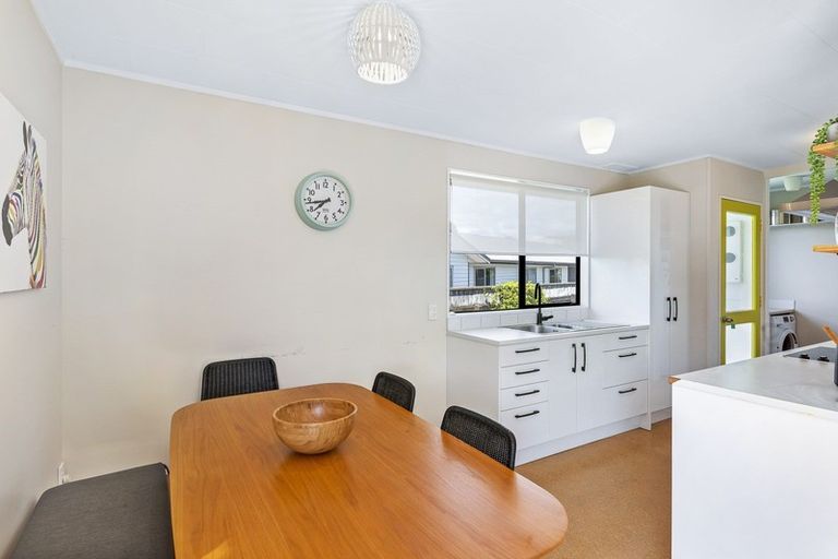 Photo of property in 238 Manly Street, Paraparaumu Beach, Paraparaumu, 5032