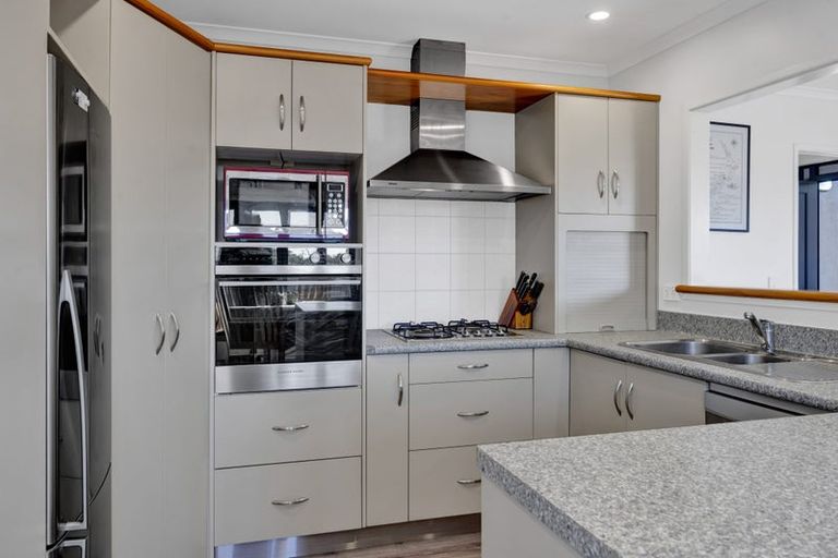 Photo of property in 32 Glasgow Street, Bell Block, New Plymouth, 4312