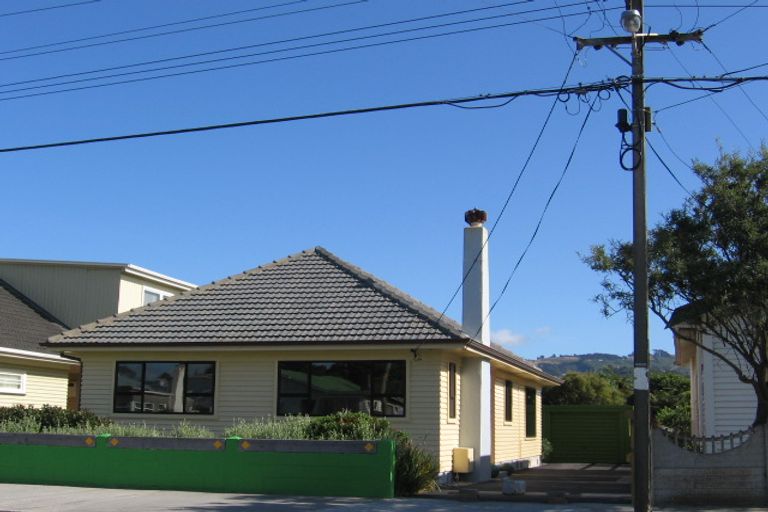 Photo of property in 71 William Street, Petone, Lower Hutt, 5012