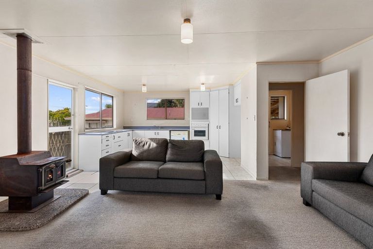 Photo of property in 58b Simpson Road, Papamoa Beach, Papamoa, 3118
