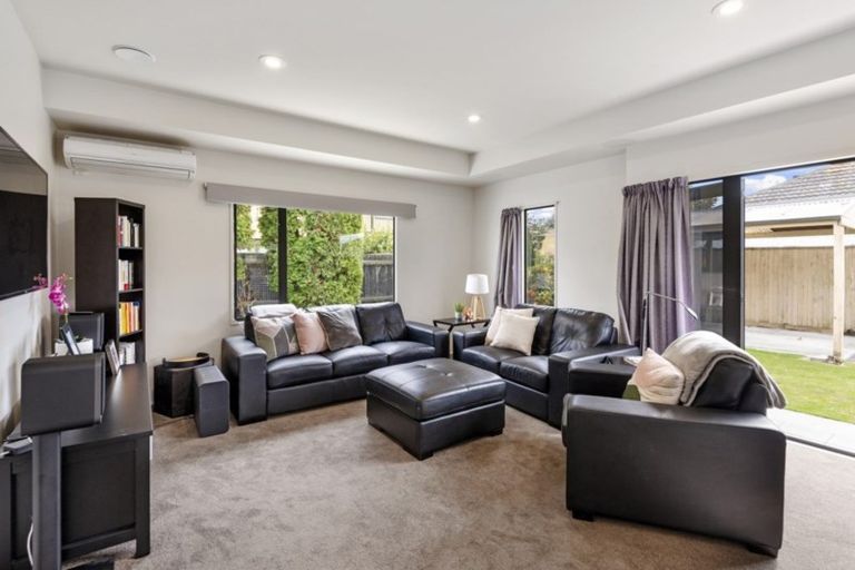 Photo of property in 2/118 Innes Road, St Albans, Christchurch, 8052