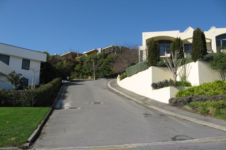 Photo of property in 3 Allom Lane, Cashmere, Christchurch, 8022