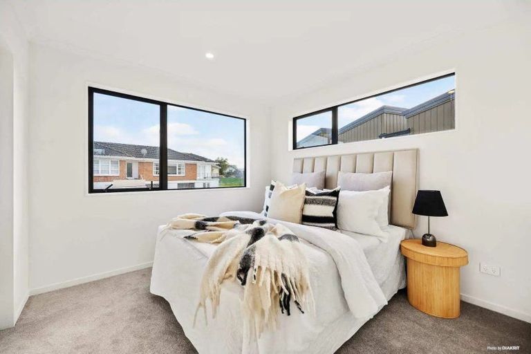 Photo of property in 1a Deering Place, Papatoetoe, Auckland, 2025