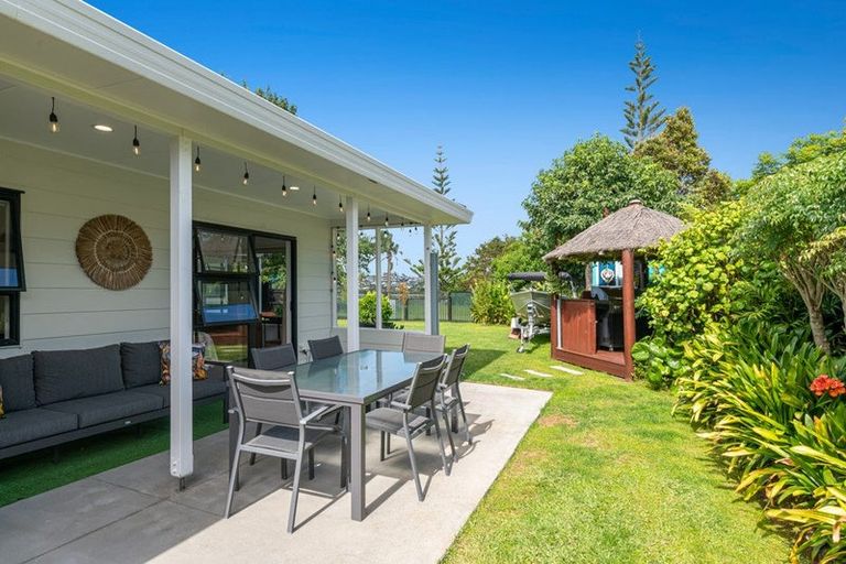 Photo of property in 75 Maygrove Drive, Orewa, 0931