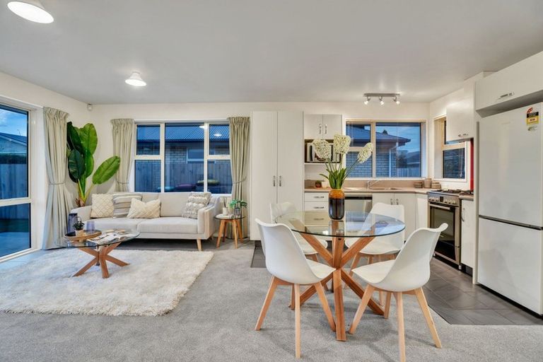Photo of property in 4/353 Main South Road, Hornby, Christchurch, 8042