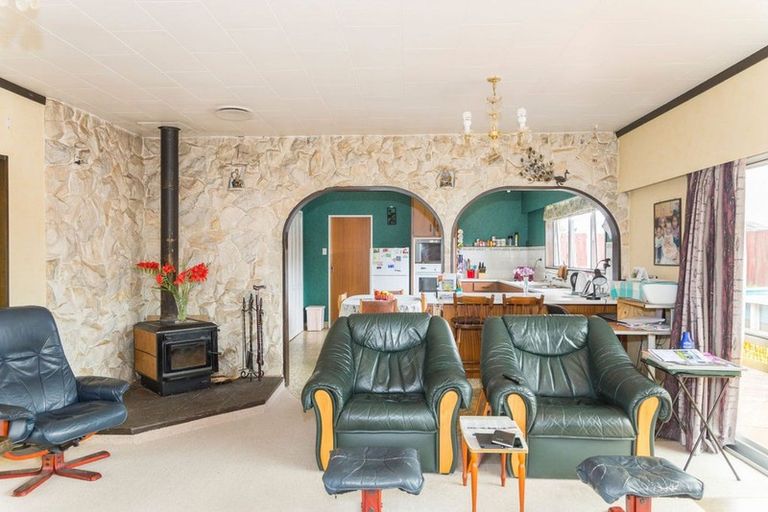 Photo of property in 117 Guy Street, Dannevirke, 4930