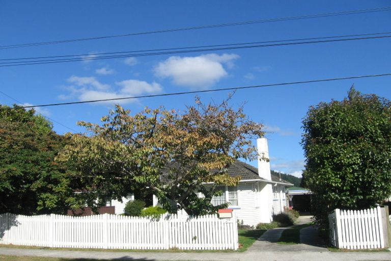 Photo of property in 47 Routley Crescent, Elderslea, Upper Hutt, 5018