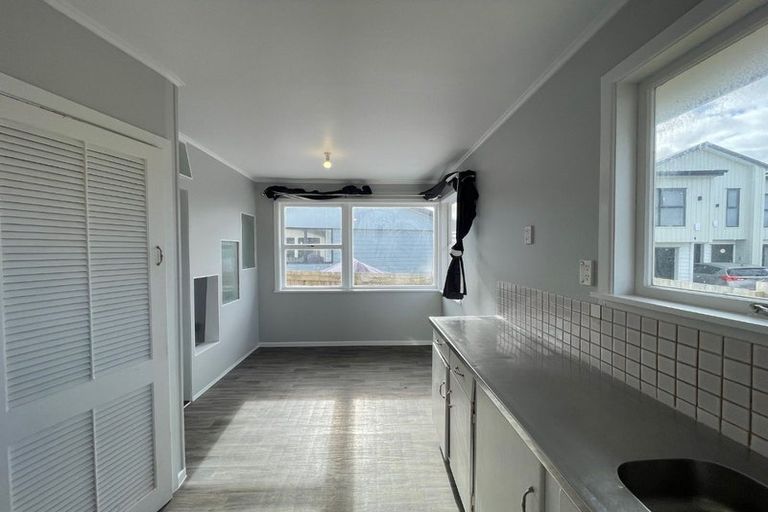 Photo of property in 12 Jenkins Place, Manurewa East, Auckland, 2102