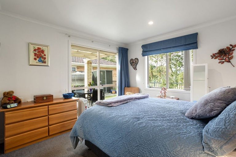 Photo of property in 55 Sovereign Isle Lane, Rototuna, Hamilton, 3210