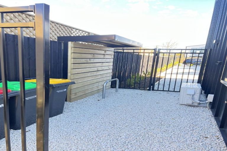 Photo of property in 10/9 Marcroft Street, Woolston, Christchurch, 8062