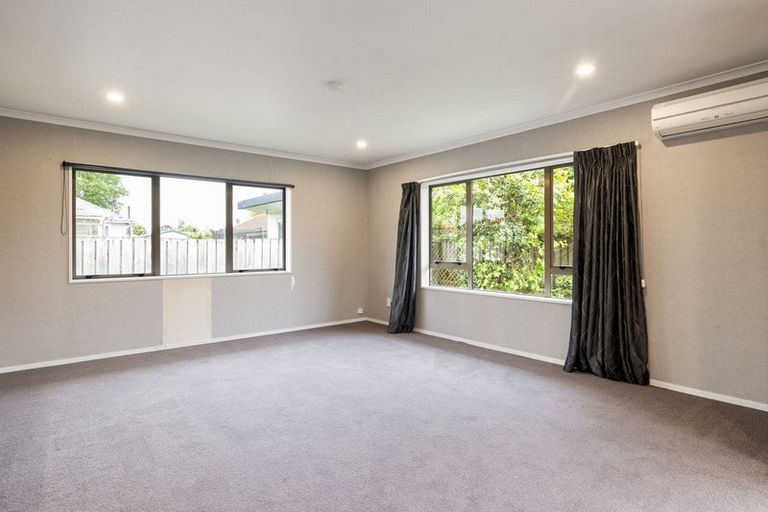 Photo of property in 157a King Street, Cambridge, 3434