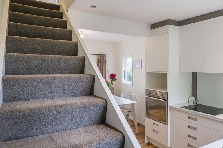 Photo of property in 51 Renown Road, Raumati South, Paraparaumu, 5032