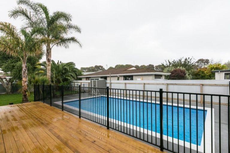 Photo of property in 3 Anzac Avenue, Onekawa, Napier, 4110