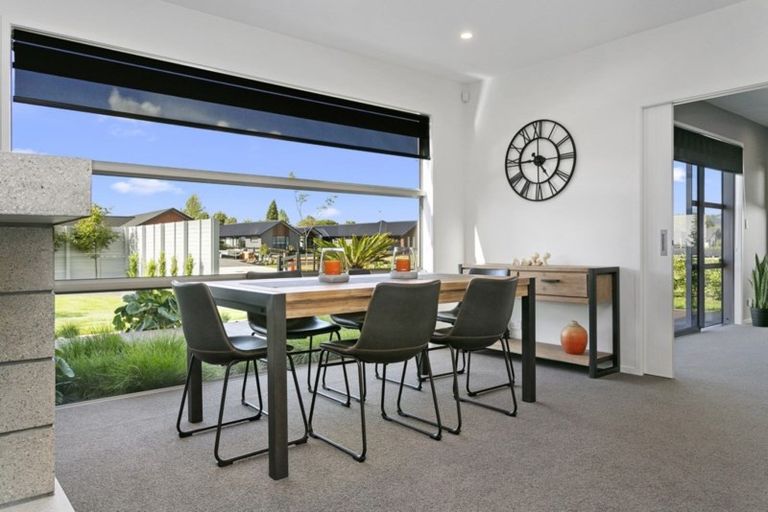 Photo of property in 8 Kotare Grove, Cambridge, 3434