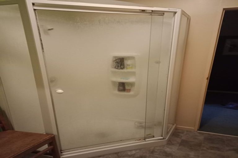 Photo of property in 2/218 Edgeware Road, Edgeware, Christchurch, 8013