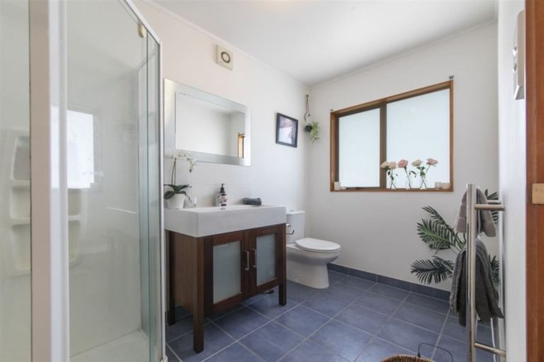 Photo of property in 57 Marellen Drive, Red Beach, 0932
