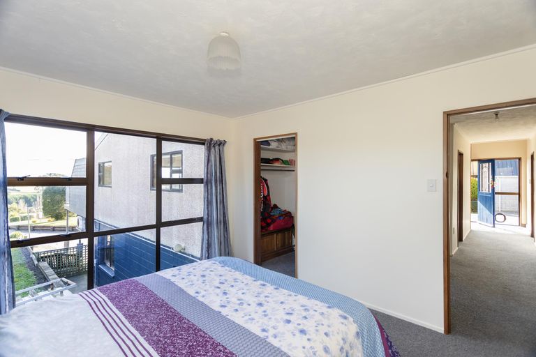Photo of property in 19 Burnett Street, Kakanui, Oamaru, 9495