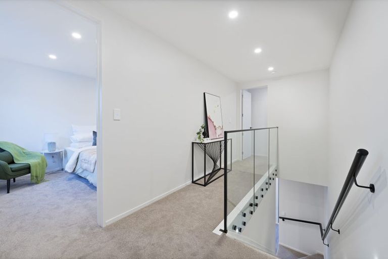 Photo of property in 38b Caversham Drive, Torbay, Auckland, 0630