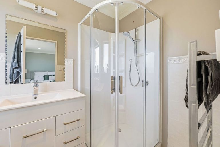Photo of property in 151c Union Road, Howick, Auckland, 2014