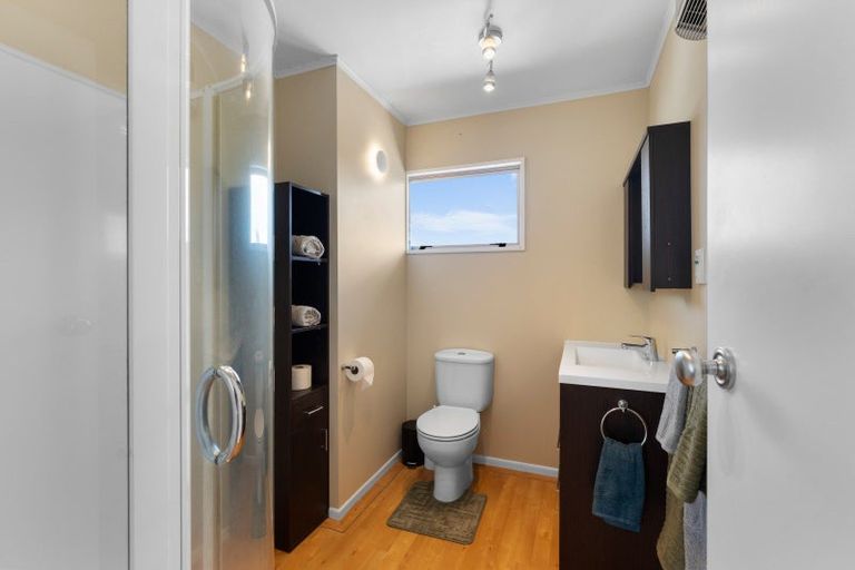 Photo of property in 7 Waikare Road, Raumati Beach, Paraparaumu, 5032