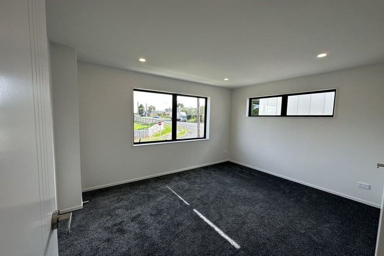 Photo of property in 2b Fields Road, Manurewa, Auckland, 2102