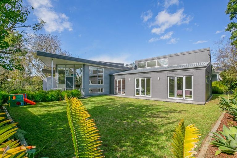 Photo of property in 39 Mill Road, Lower Vogeltown, New Plymouth, 4310