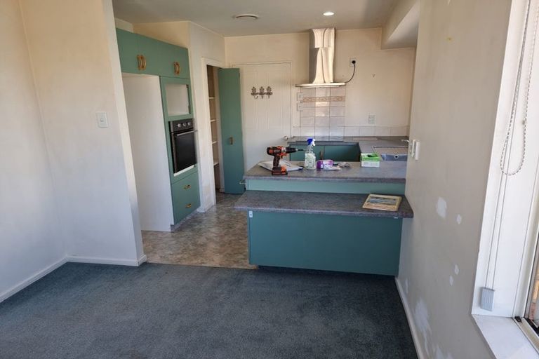 Photo of property in 12a Topham Lane, Hornby, Christchurch, 8042