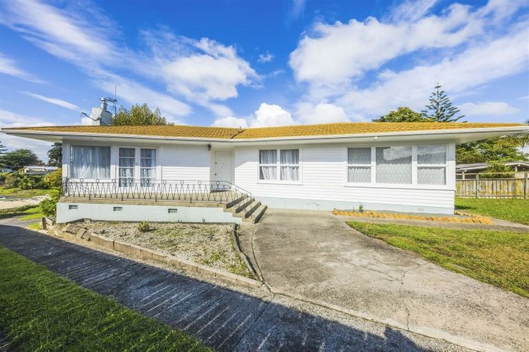 Photo of property in 65 Christmas Road, Manurewa, Auckland, 2102