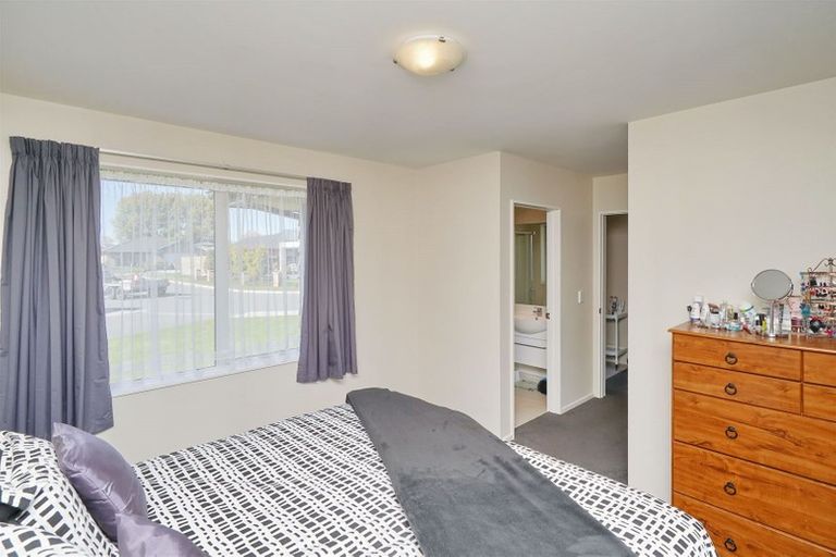 Photo of property in 25 Peak Crescent, Kaiapoi, 7630