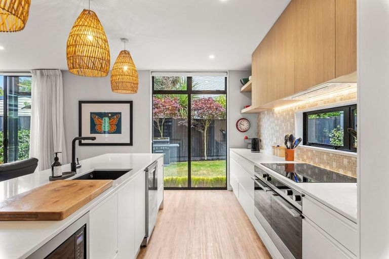 Photo of property in 1/169 Saint Albans Street, St Albans, Christchurch, 8014