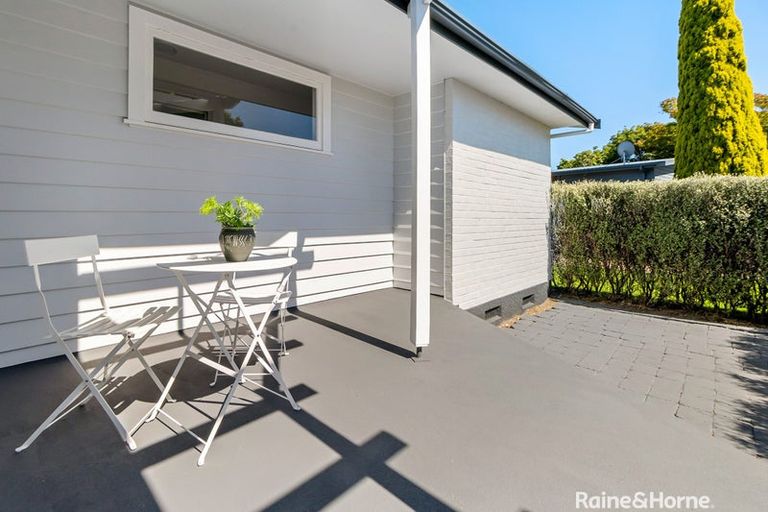 Photo of property in 10 Mahupuku Street, Greytown, 5712
