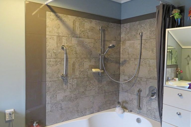 Photo of property in 23 Ure Street, South Hill, Oamaru, 9400