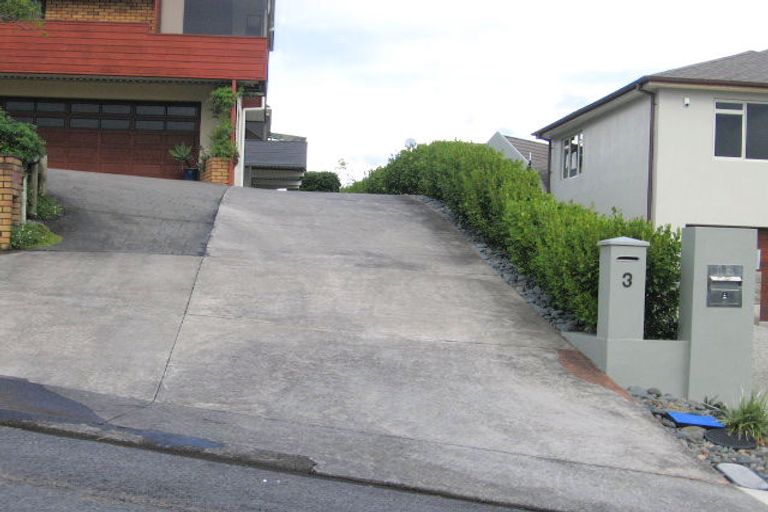 Photo of property in 3 Lynton Road, Bucklands Beach, Auckland, 2012