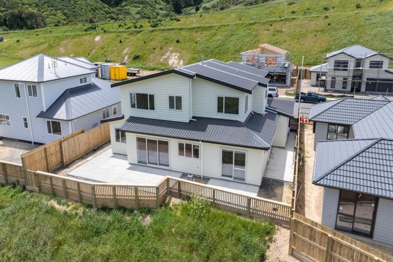 Photo of property in 55 Rochdale Drive, Churton Park, Wellington, 6037