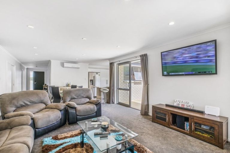 Photo of property in 22 Makatiti Street, Pukekohe, 2120