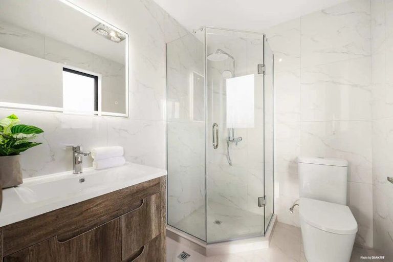 Photo of property in 1a Deering Place, Papatoetoe, Auckland, 2025