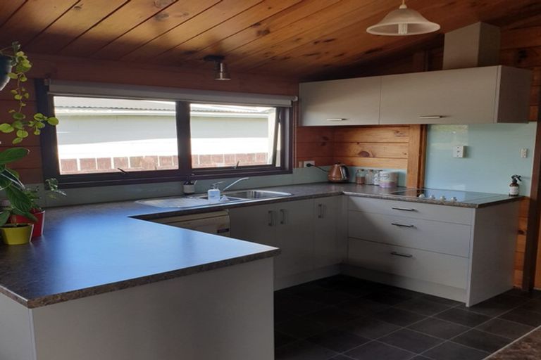 Photo of property in 118 Racecourse Road, Waiuku, 2123