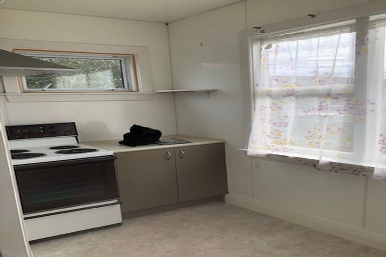 Photo of property in 186 Edgeware Road, Edgeware, Christchurch, 8013