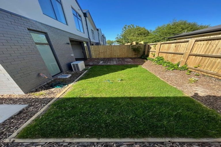 Photo of property in 1/677 Worcester Street, Linwood, Christchurch, 8062