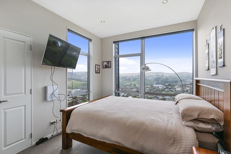 Photo of property in 67 Erlestoke Crescent, Churton Park, Wellington, 6037