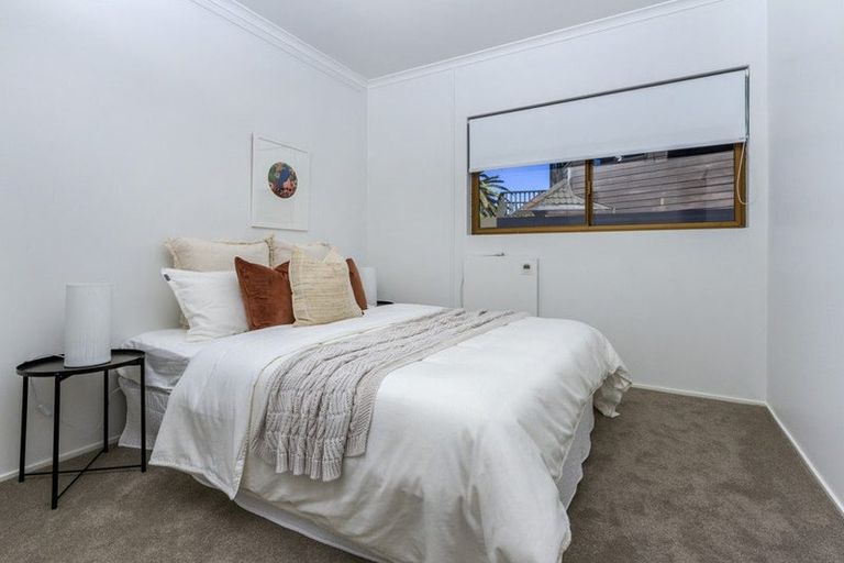 Photo of property in 23 Beach Road, Castor Bay, Auckland, 0620