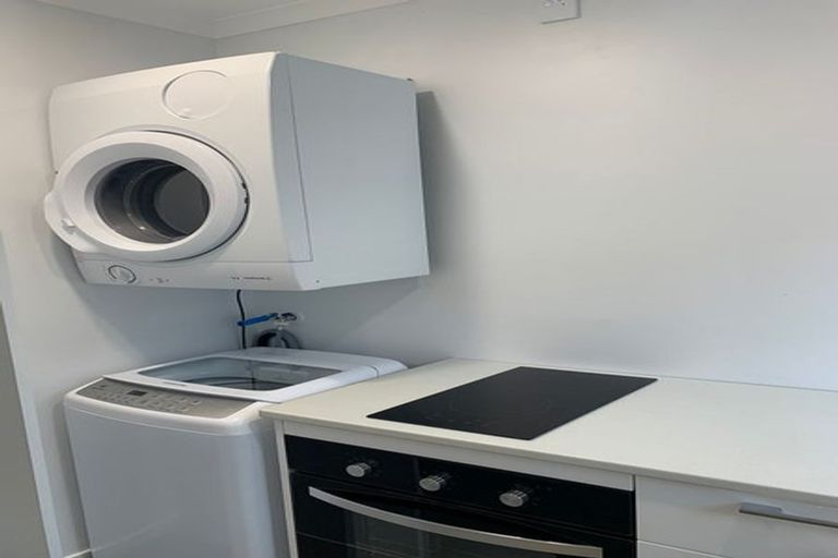 Photo of property in 49a Helena Street, Massey, Auckland, 0614