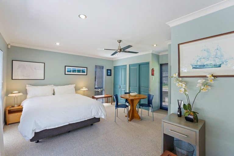 Photo of property in 69 Matatua Road, Raumati Beach, Paraparaumu, 5032